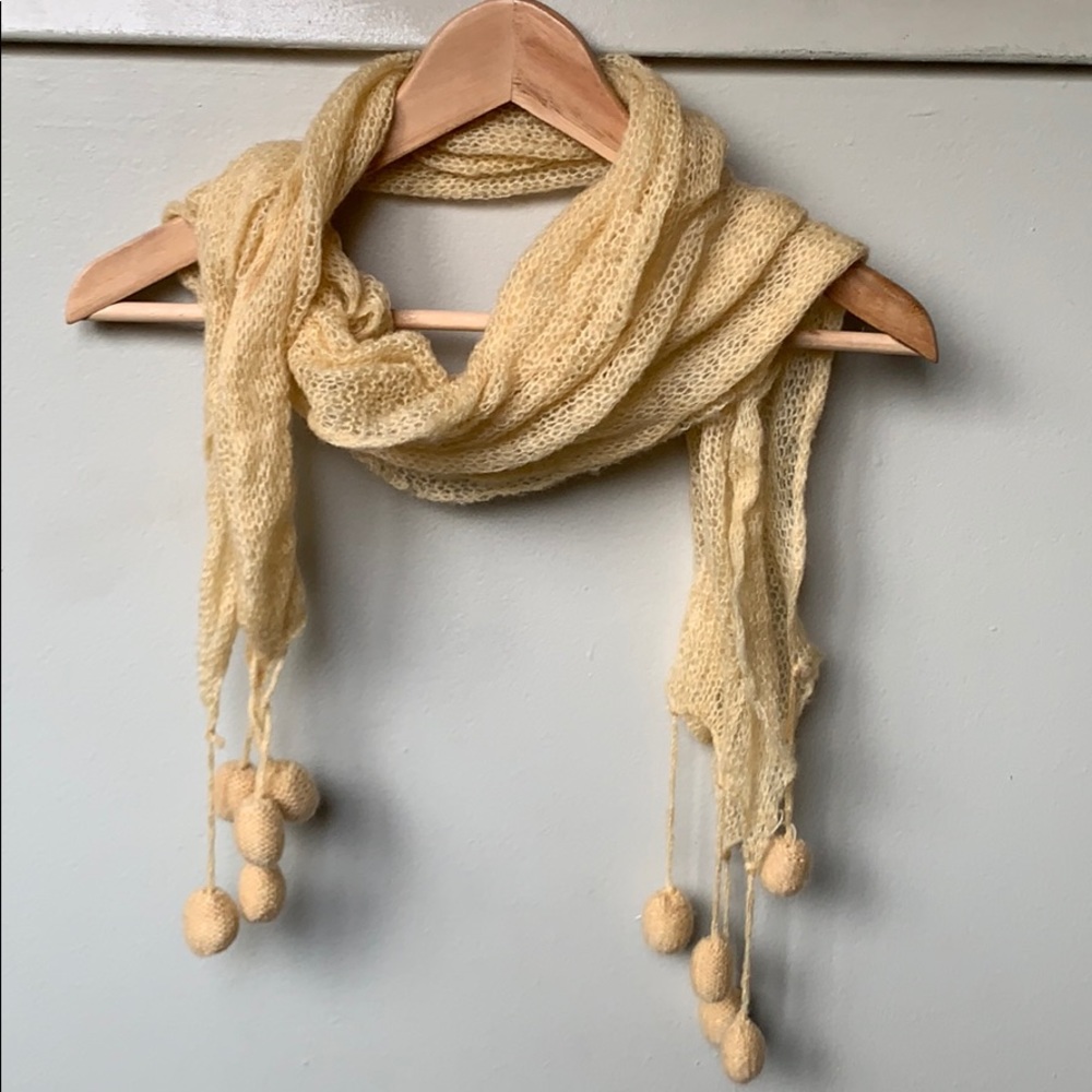 $25/2 Stylish Wrinkled Knit Scarf w Pom Pom